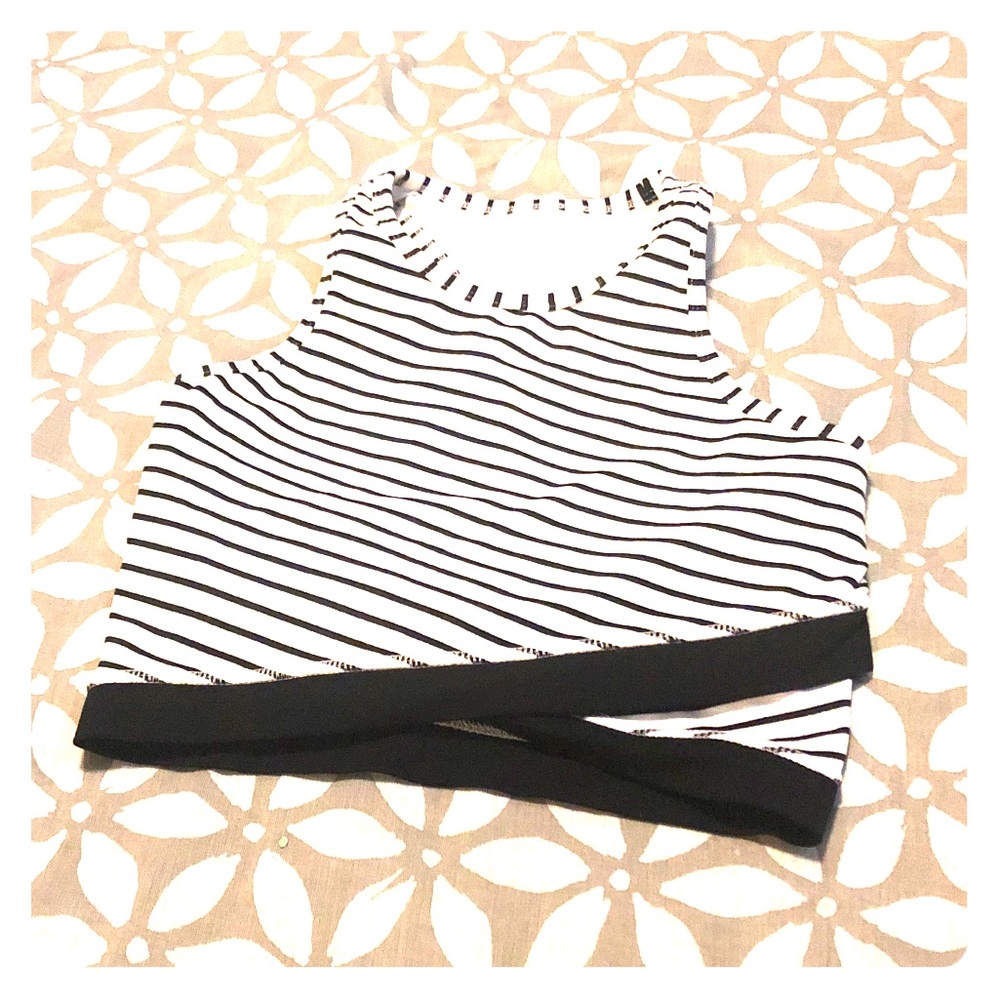 Glyder high neck sports bra crop top